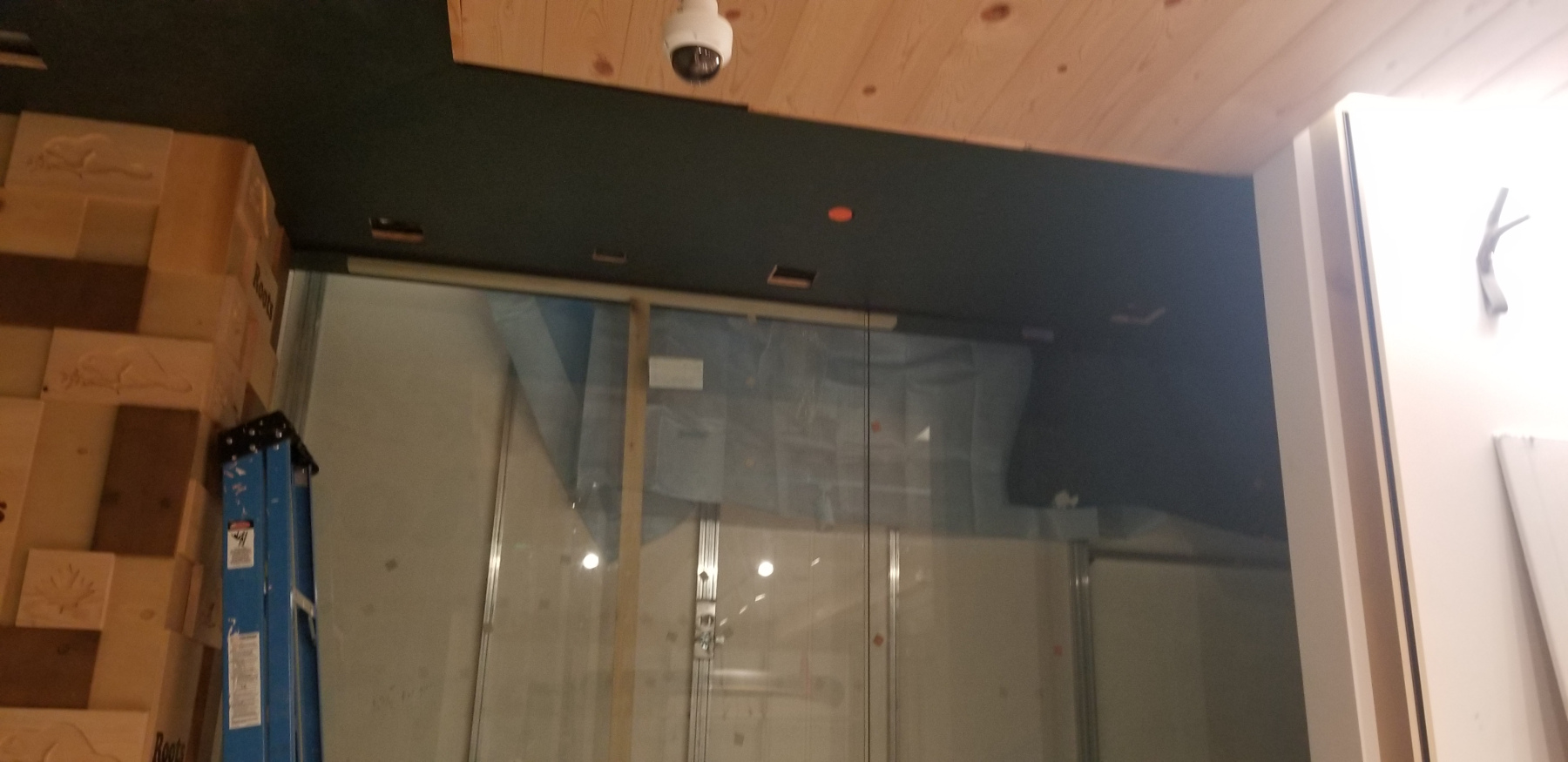 Roots – Tysons Corner Center